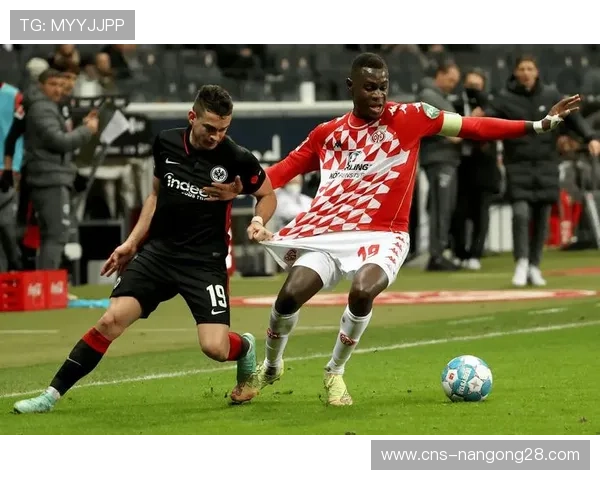 美因茨2-1逆转莱比锡RB,保级队进攻效率数据提升 美因茨2-1逆转莱比锡RB,保级队进攻效率数据提升